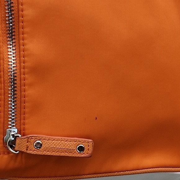 Sondra ROBERTS SR2 Nylon & FAUX Leather Silver Lock CROSSBODY EUC - Picture 14 of 14